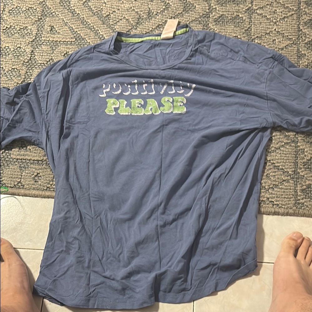Secret Treasures Blue and Green Short Sleeve Tee
